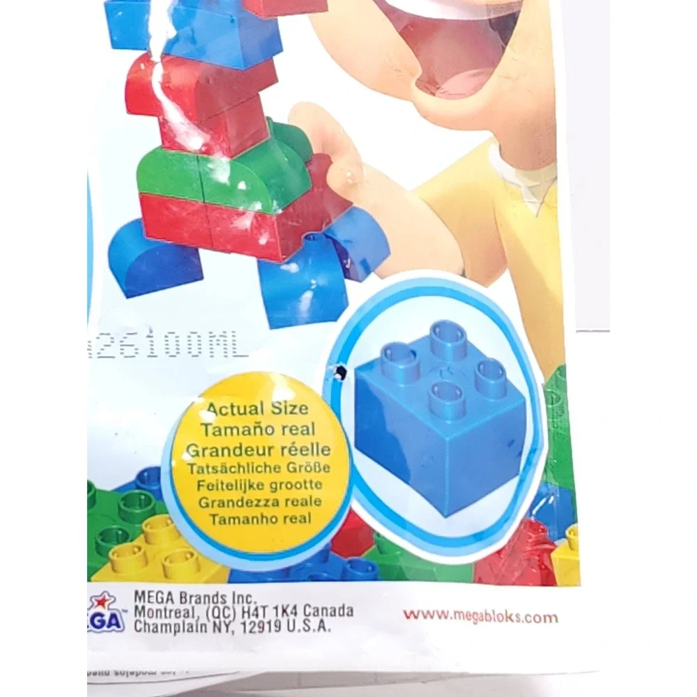 Mega Bloks 30 piece new sealed‎ blocks NIP- ages 1+